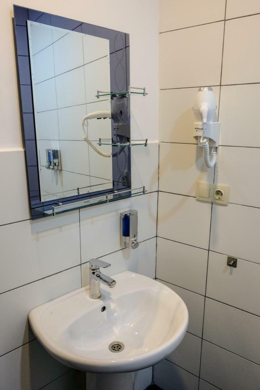 3 Studio Tbiliszi Szoba fotó
